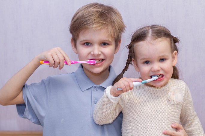 Çocuk Diş Fırçalama Teknikleri
